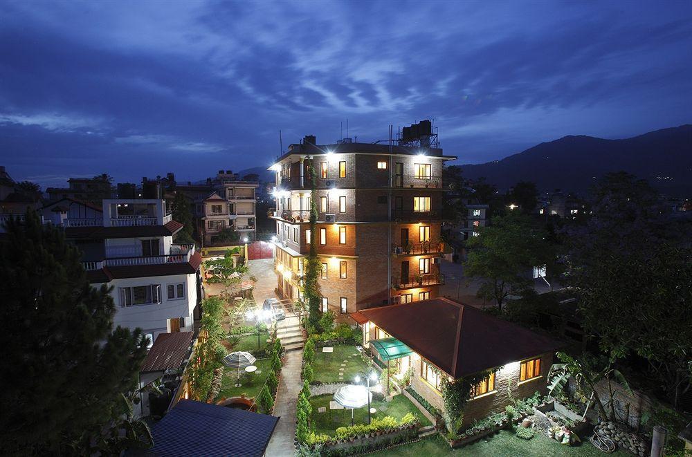Royal Astoria Hotel Katmandú Exterior foto