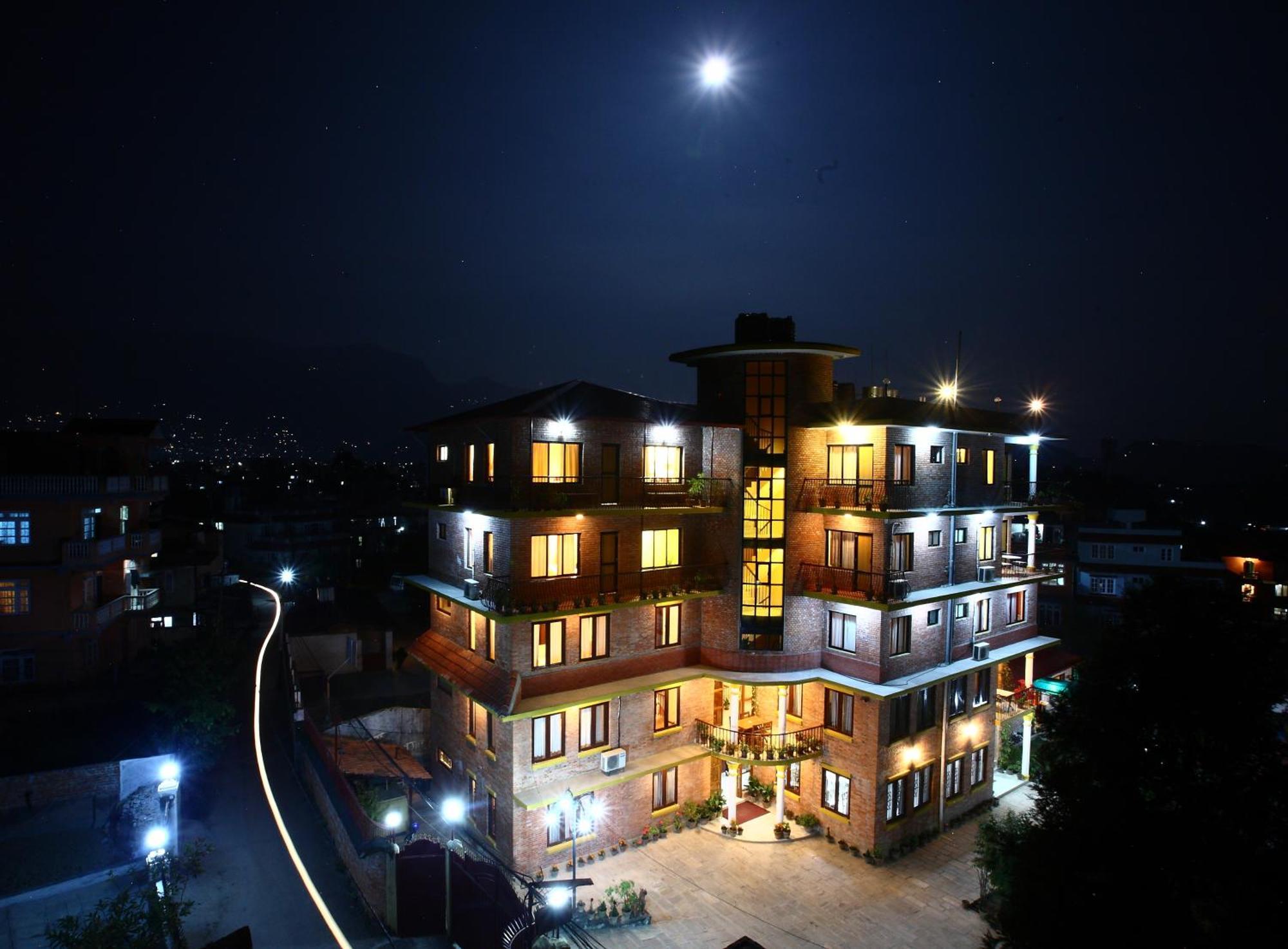 Royal Astoria Hotel Katmandú Exterior foto