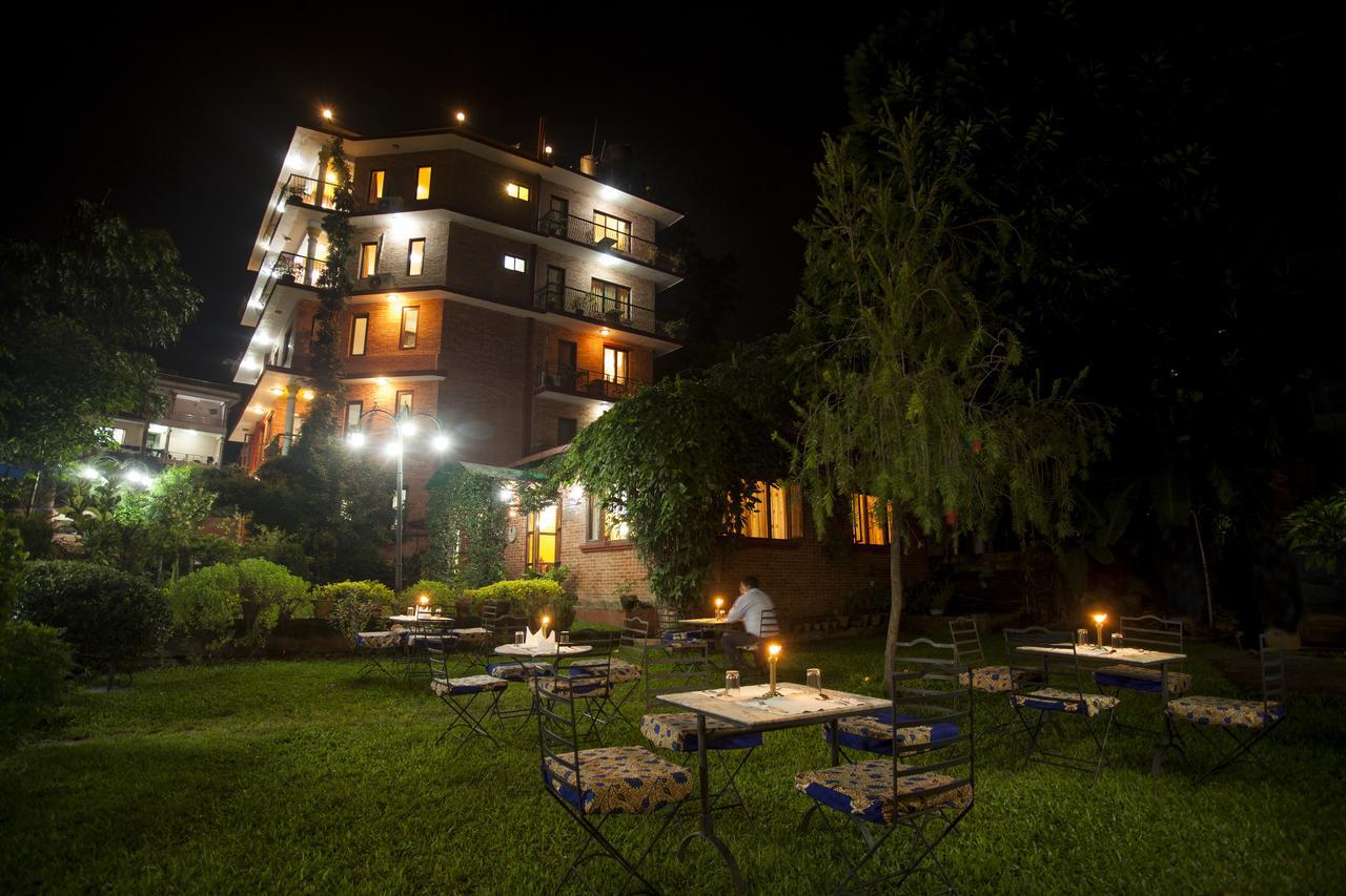 Royal Astoria Hotel Katmandú Exterior foto